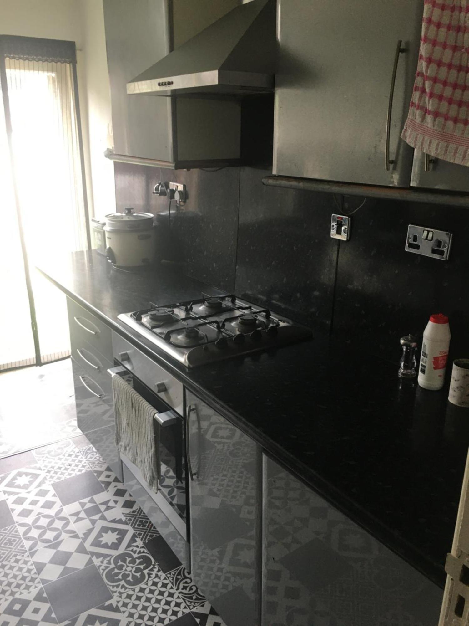 Single Room - Town & University Nearby, 24H Bus, Airport-Linked Манчестер Экстерьер фото